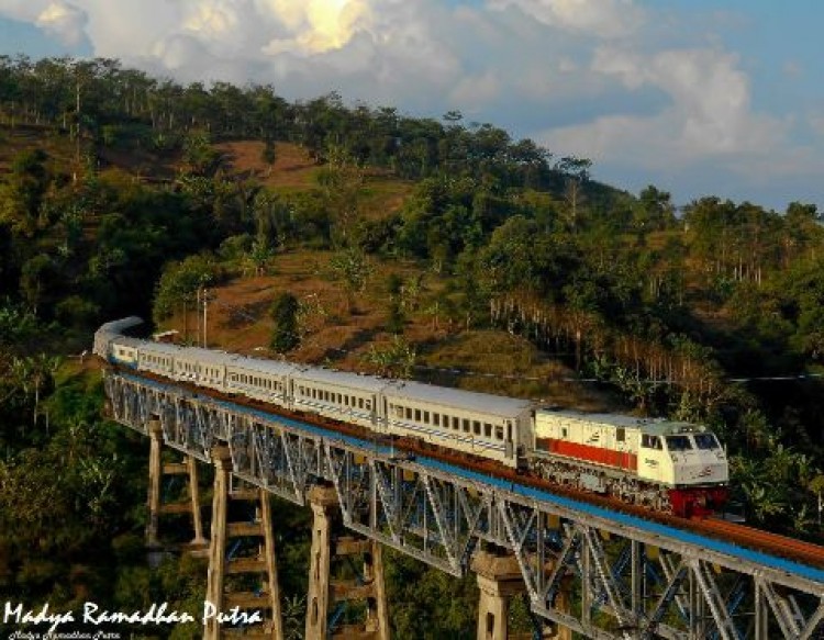 Bersama demi Angkutan Perjalanan Kereta Api Menyambut Liburan Nataru 2018/2019