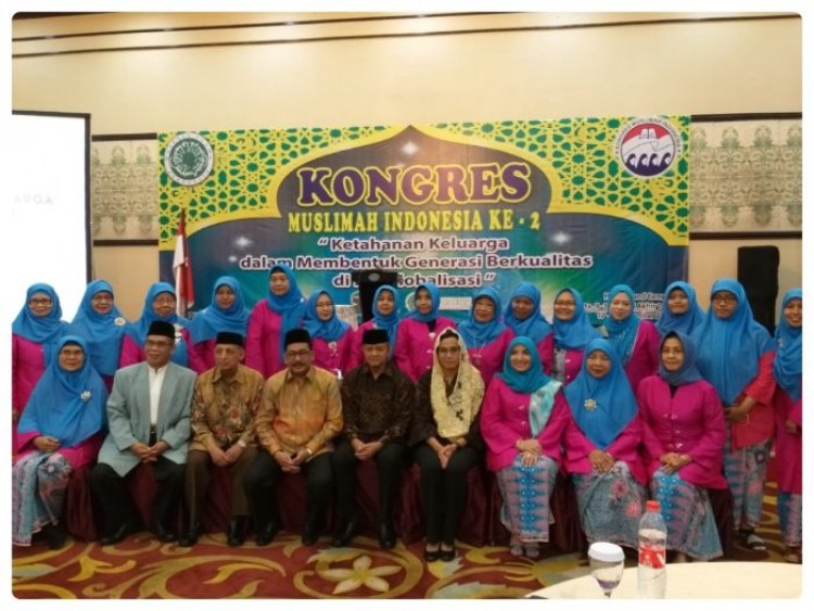 Kongres Muslimah Indonesia ke-2, Peran Perempuan Memperkuat Pembentukan Generasi Berkualitas di Era Globalisasi