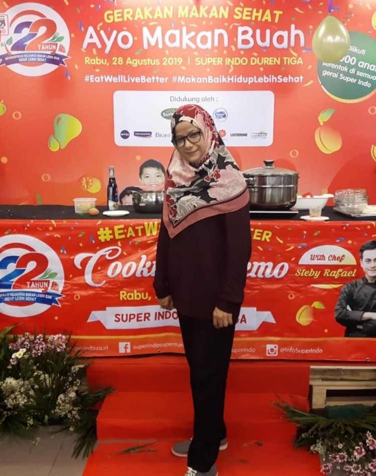 HUT Super Indo ke-22, Mengadakan Program “Gerakan Makan Sehat”