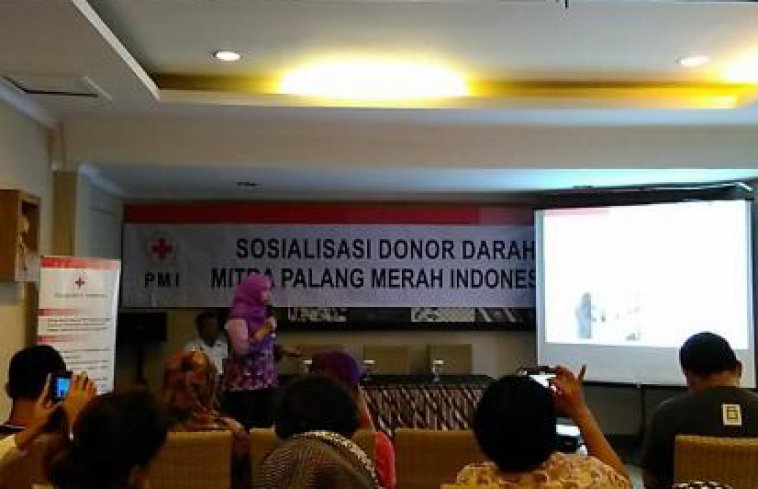 Nyimak Seru Sosialisai Donor Darah Bersama dr. Prealita M.biomed Dan Apa Kata Ibu Sylviana Murni tentang Donor Darah?